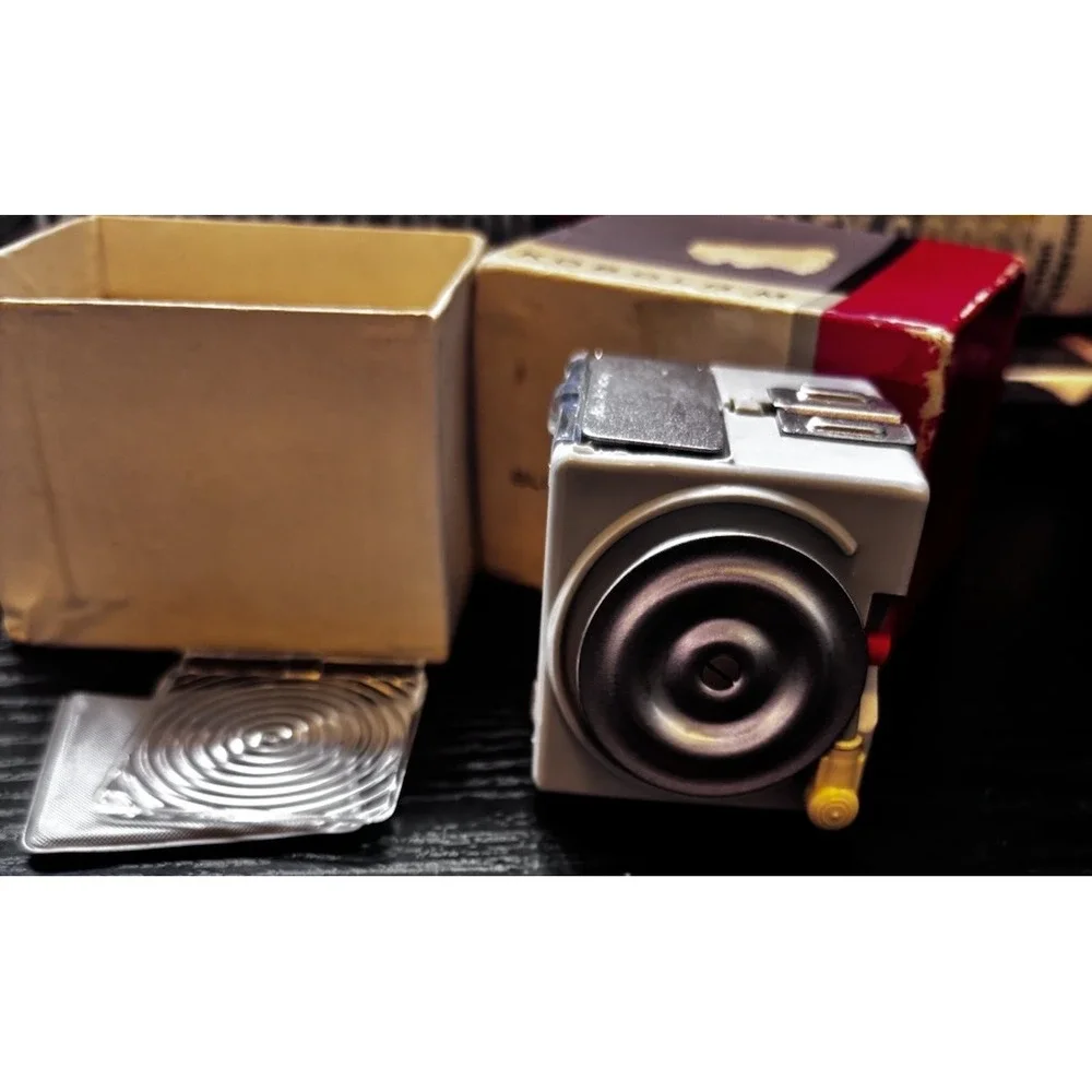 Kobold M‎ Flashgun for AG Bulbs Made In Germany In Original Box Vintage Rare